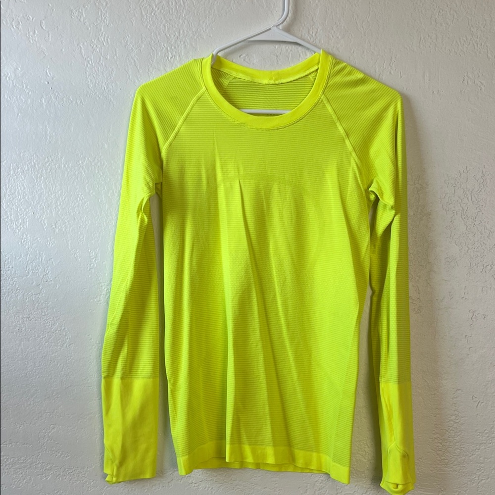 Lululemon Swiftly Long Sleeve, neon yellow